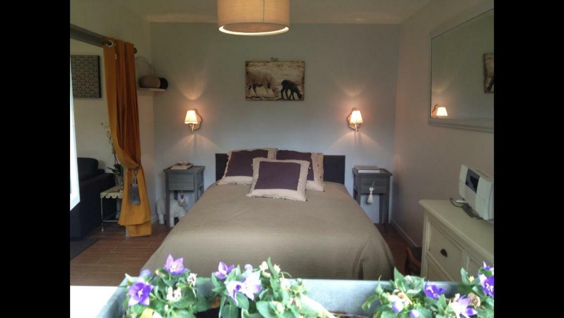 Le Petit Val Rose Villa Villennes-sur-Seine Luaran gambar